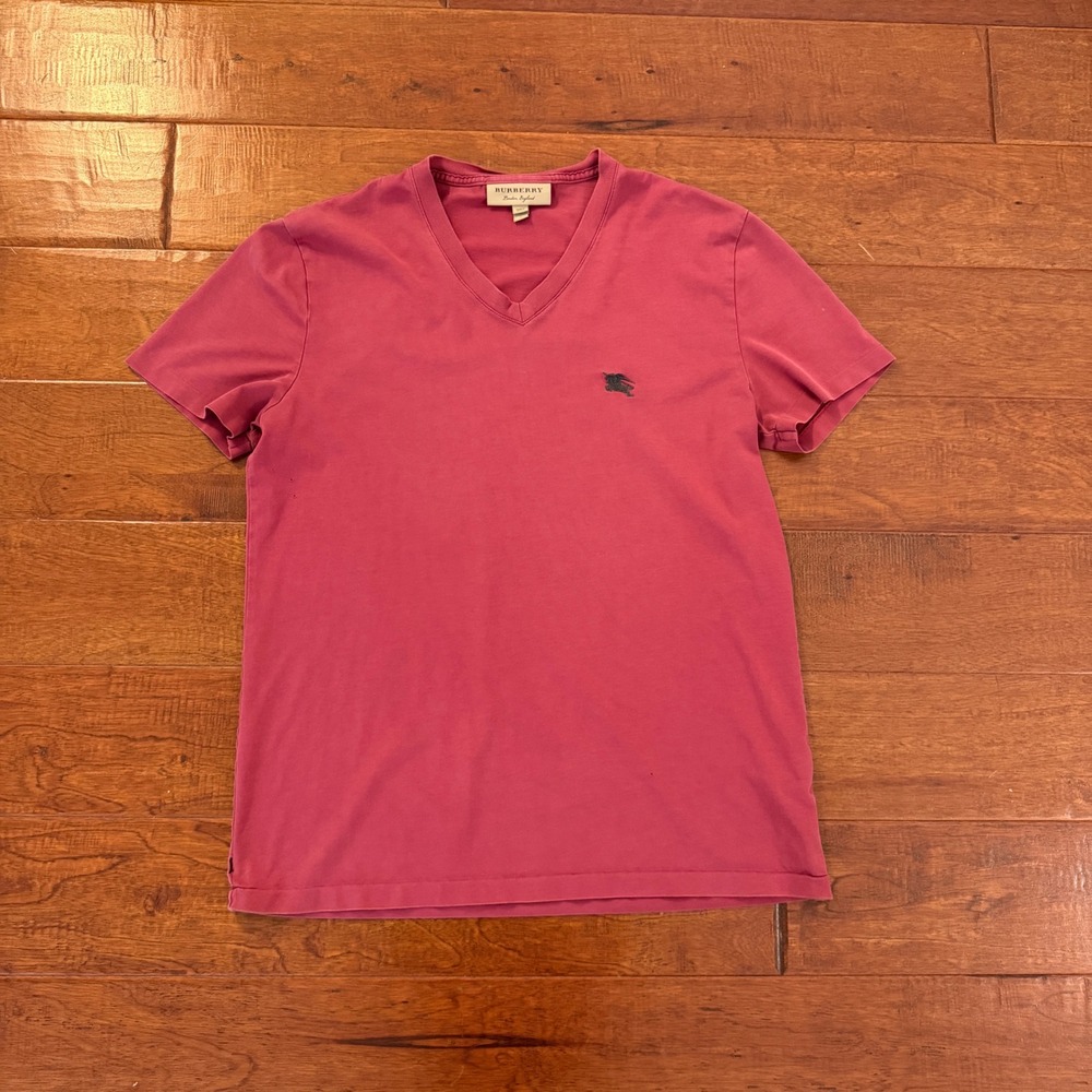 Burberry T-Shirt Mens M Pink V-Neck Short Sleeve Logo Cotton Tee